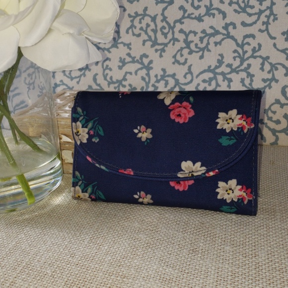 cath kidston bags outlet